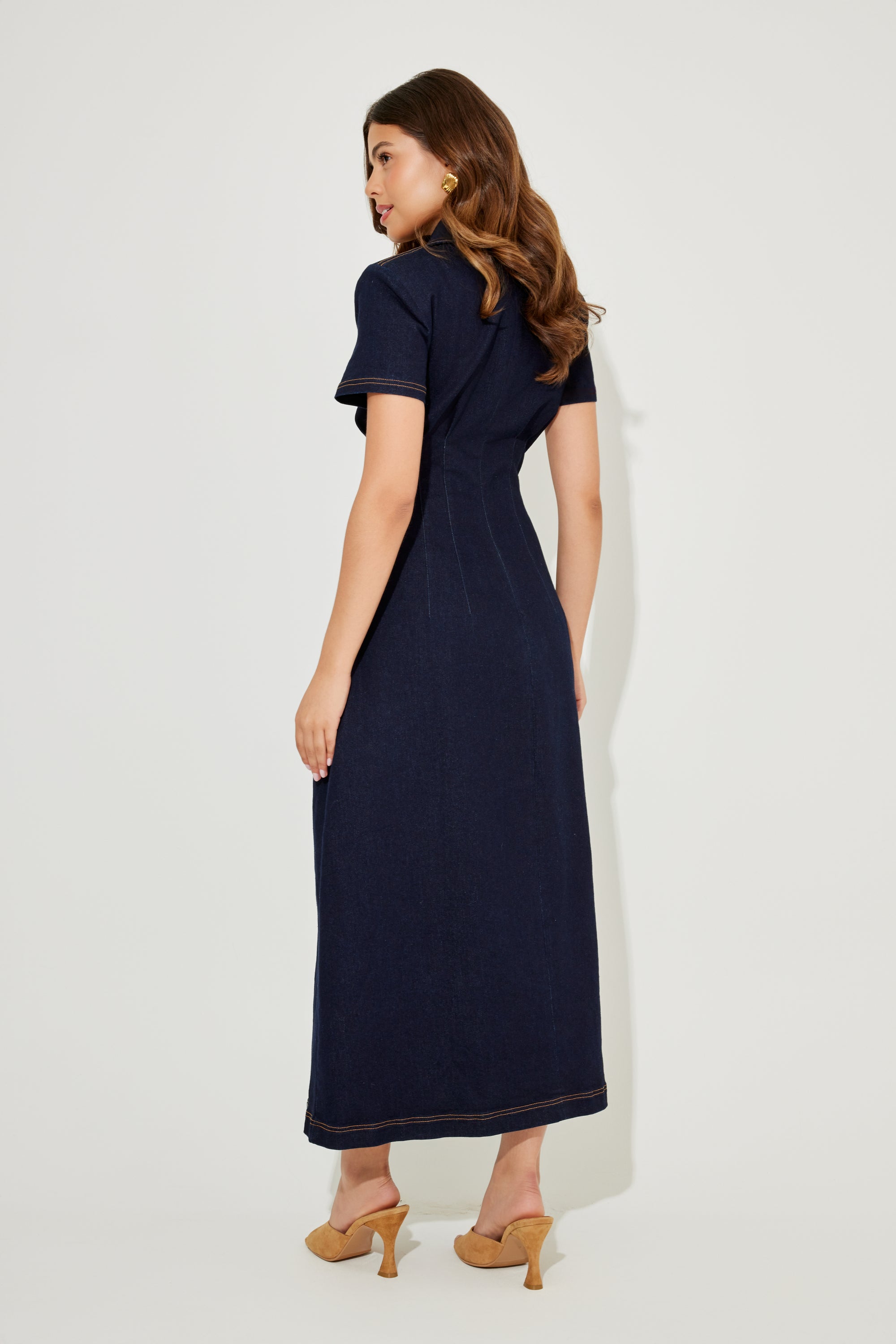 The Ultimate Muse Collared Midi Dress