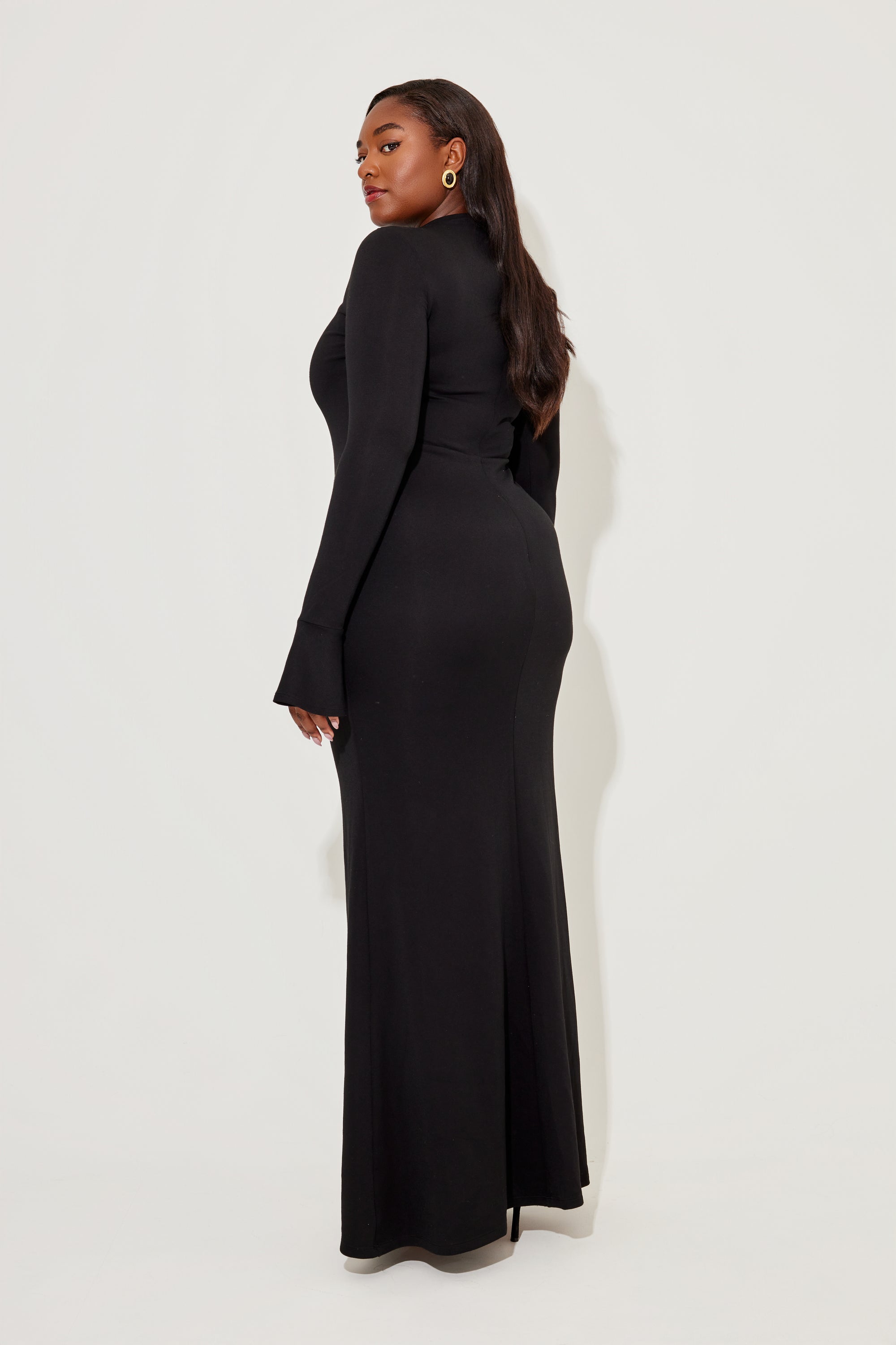 The Ultimate Muse Knitted Long Sleeve Maxi Dress