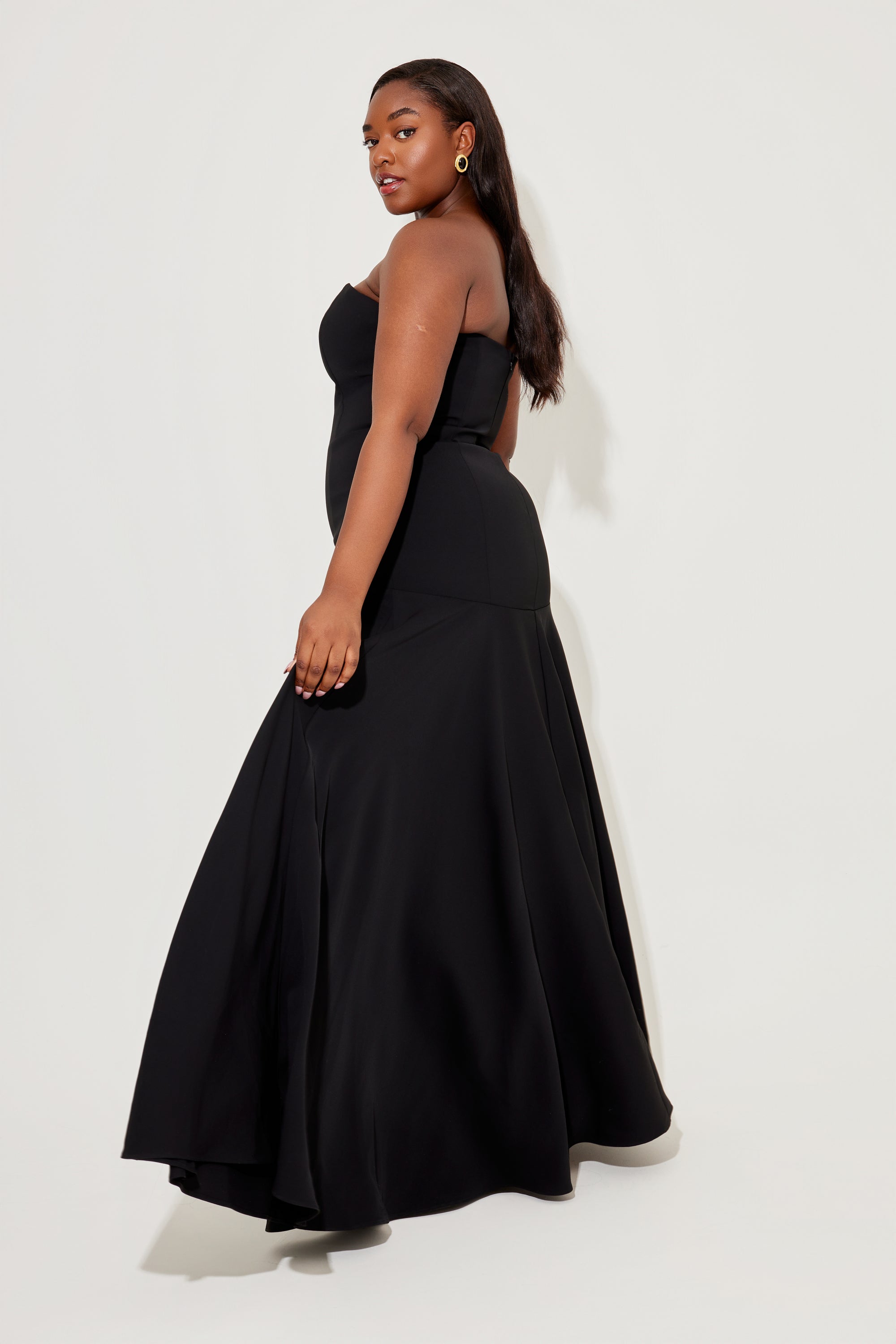 The Ultimate Muse Strapless Maxi Dress