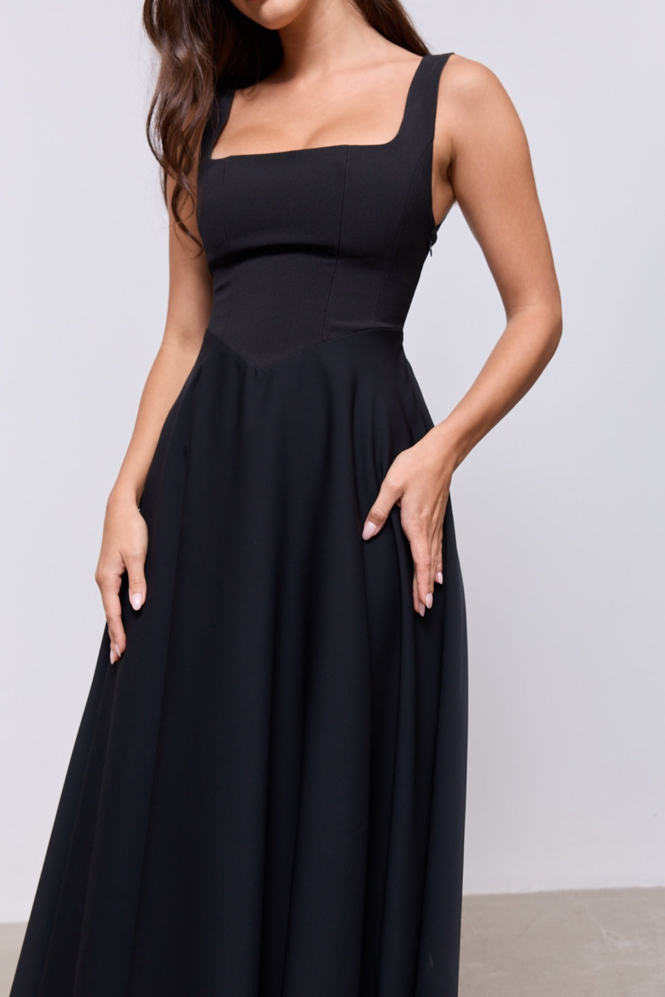 black square neck midi dress Square Neck Midi Dress – Odd Muse