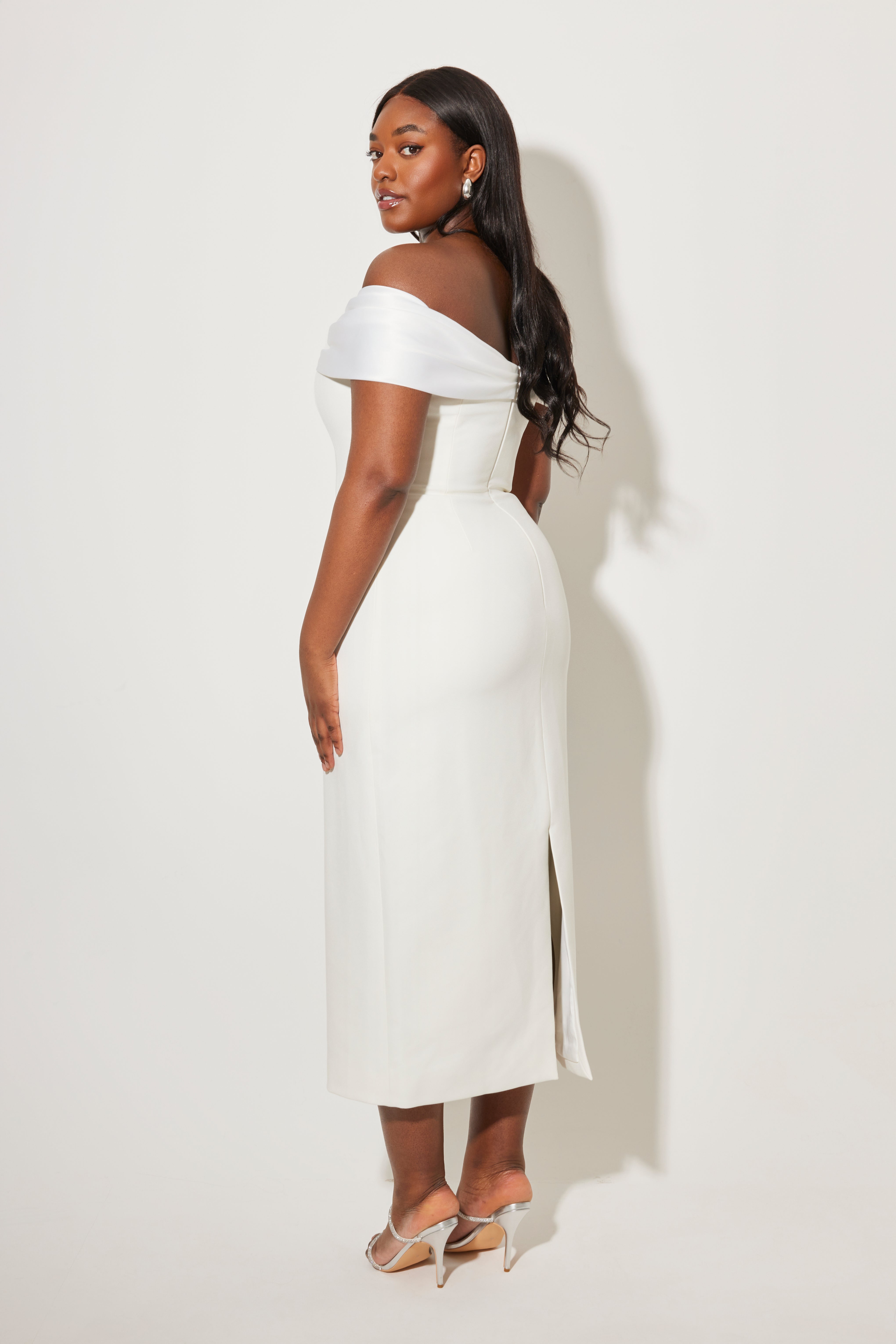 The Ultimate Muse Bow Midi Dress