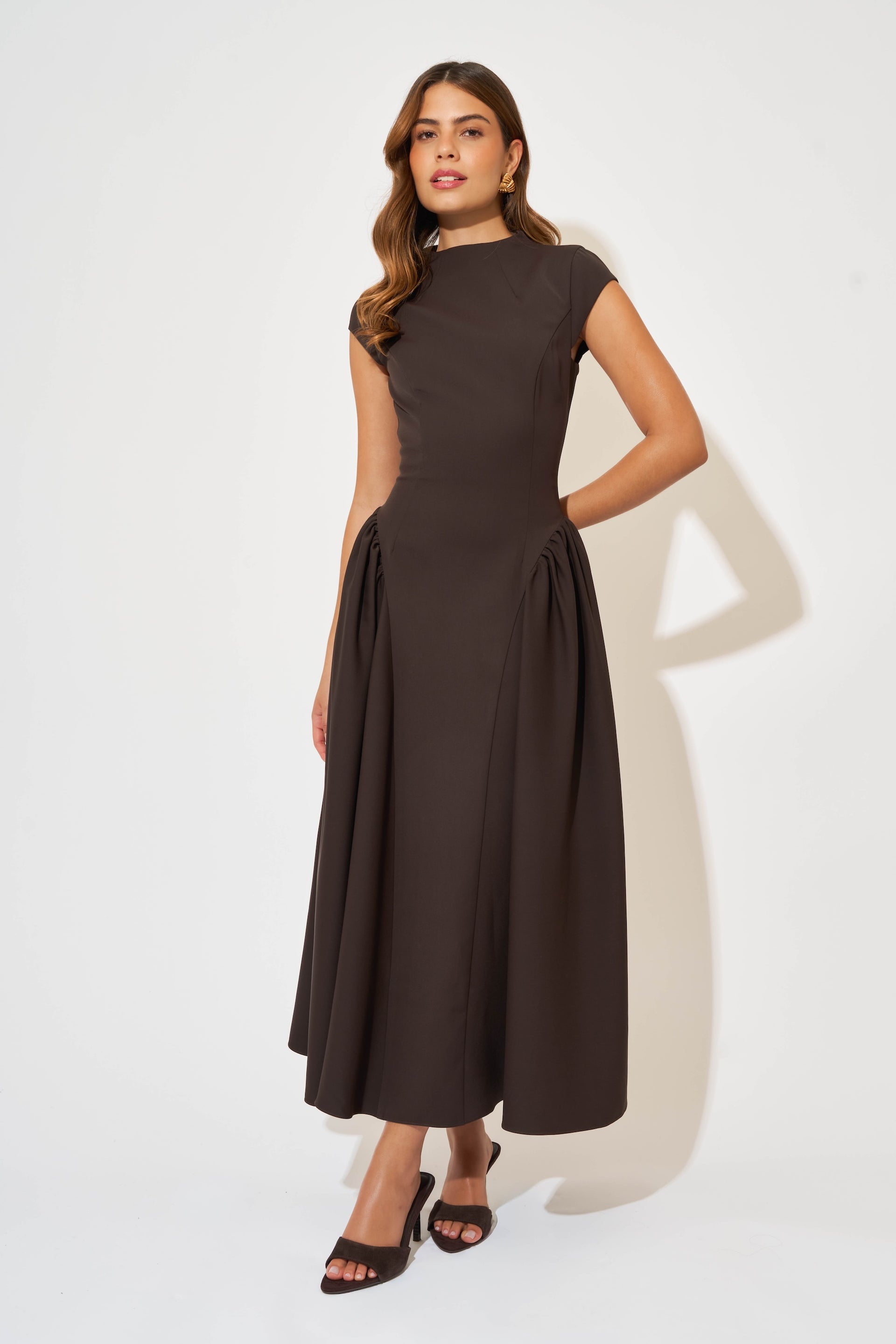 Cap Sleeve Gathered Midi Dress – Odd Muse