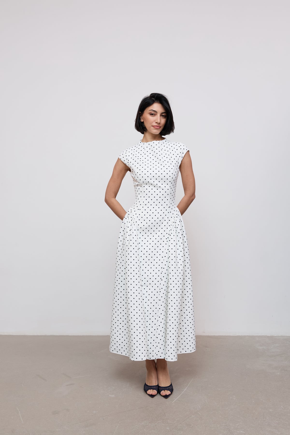 Cap Sleeve Gathered Midi Dress