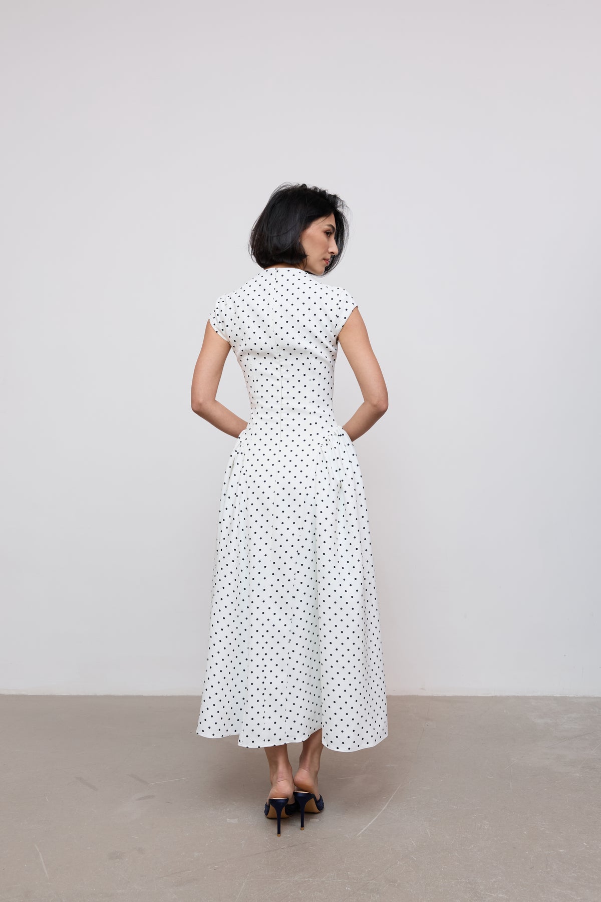 Cap Sleeve Gathered Midi Dress