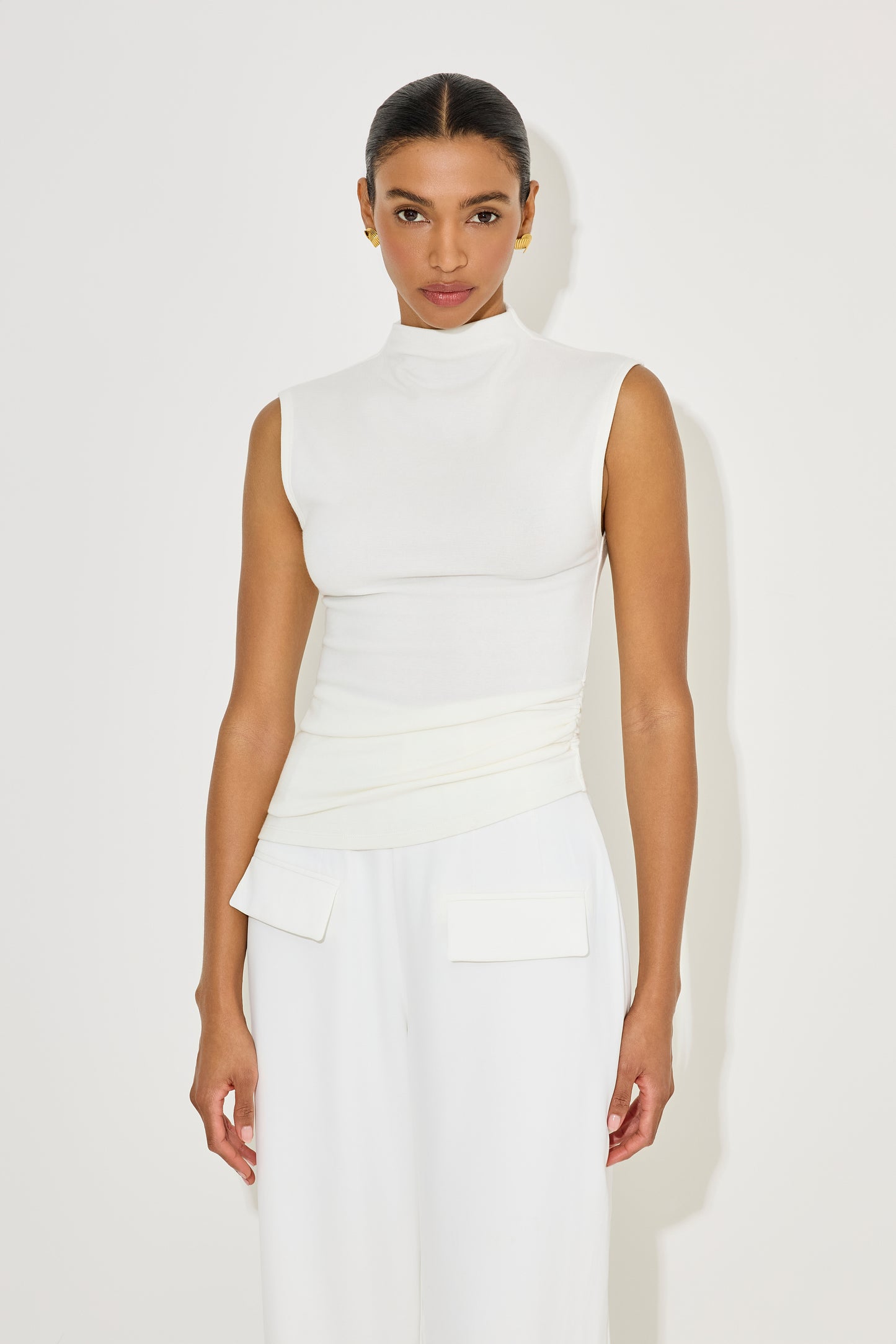 Sleeveless Knitted Top