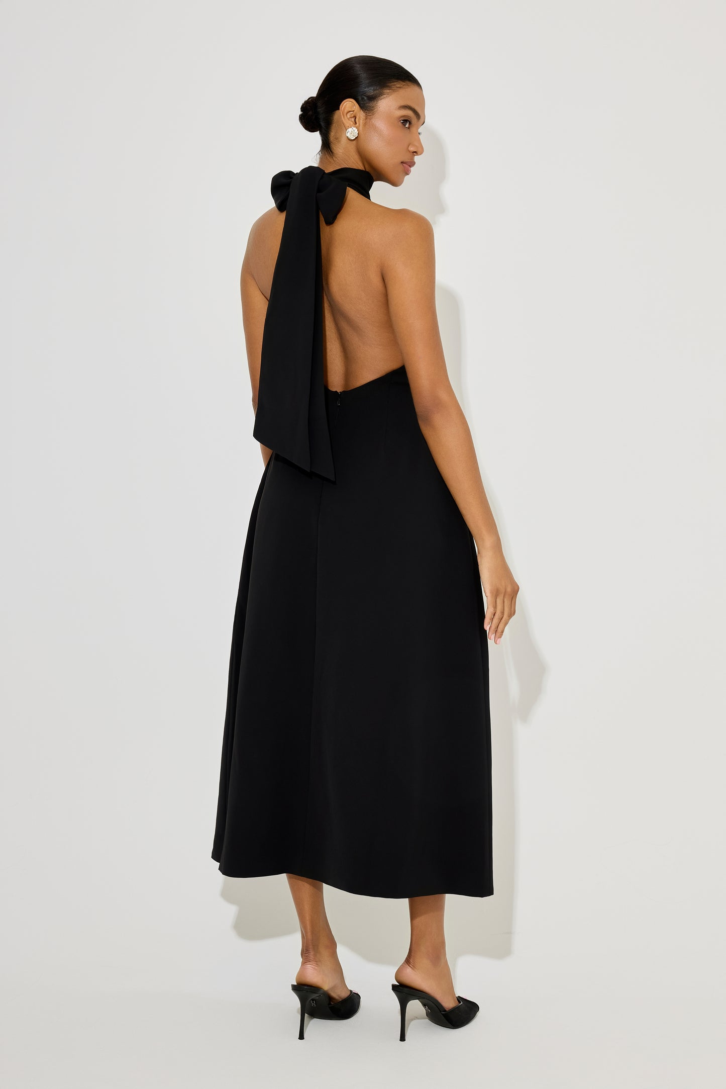 Tie Neck Volume Skirt Midi Dress
