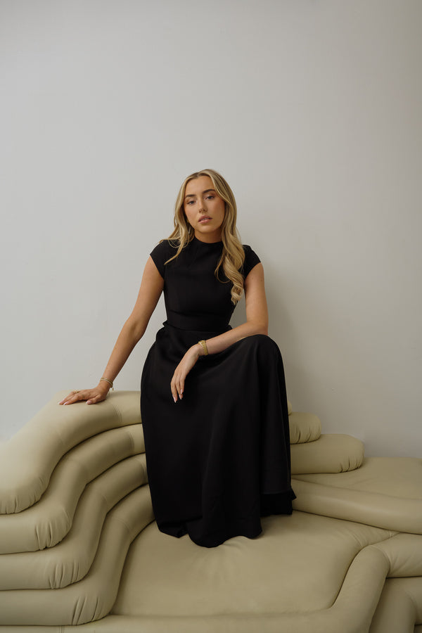 Midi Dresses