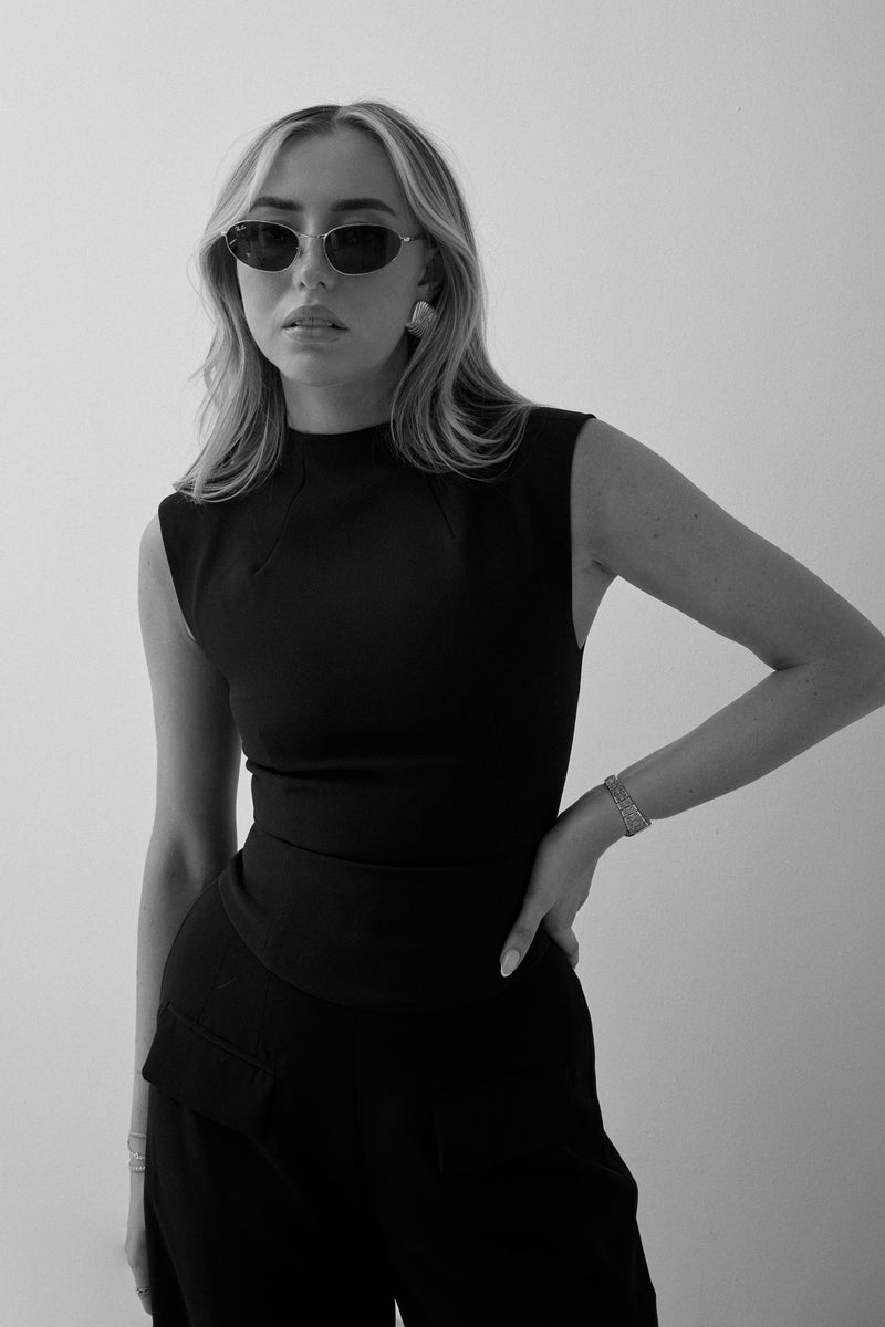 Tops editorial